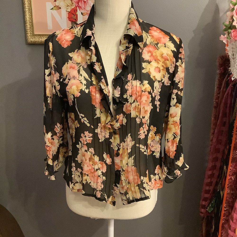 100% Silk Floral Blouse (Size 10)